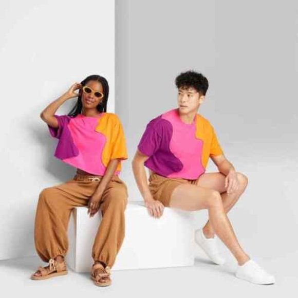 Wild Fable Unisex Adults Pink Colorblock Short Sleeve Cropped Boxy T-Shirt - Picture 1 of 1